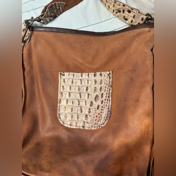 Women’s Genuine Leather Purse/Bag - Picture 5 of 12